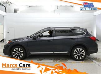 2015 Subaru Outback - Thumbnail