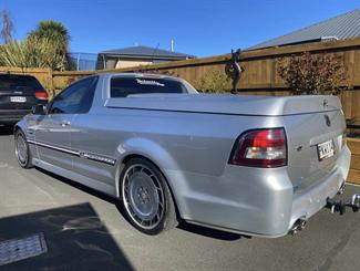 2011 Holden Commodore - Thumbnail