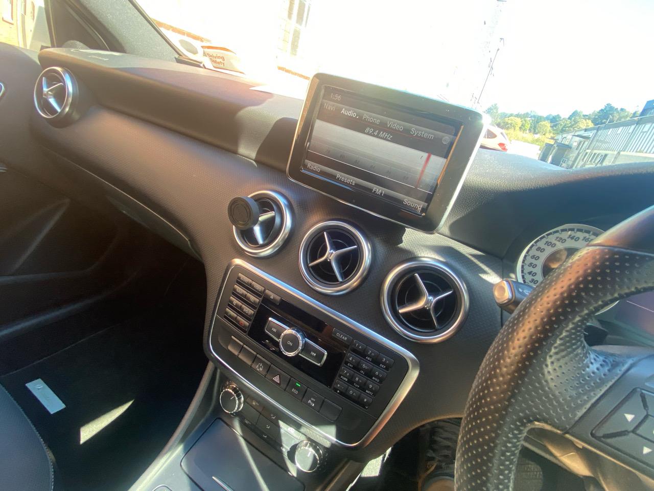 2013 Mercedes-Benz A180