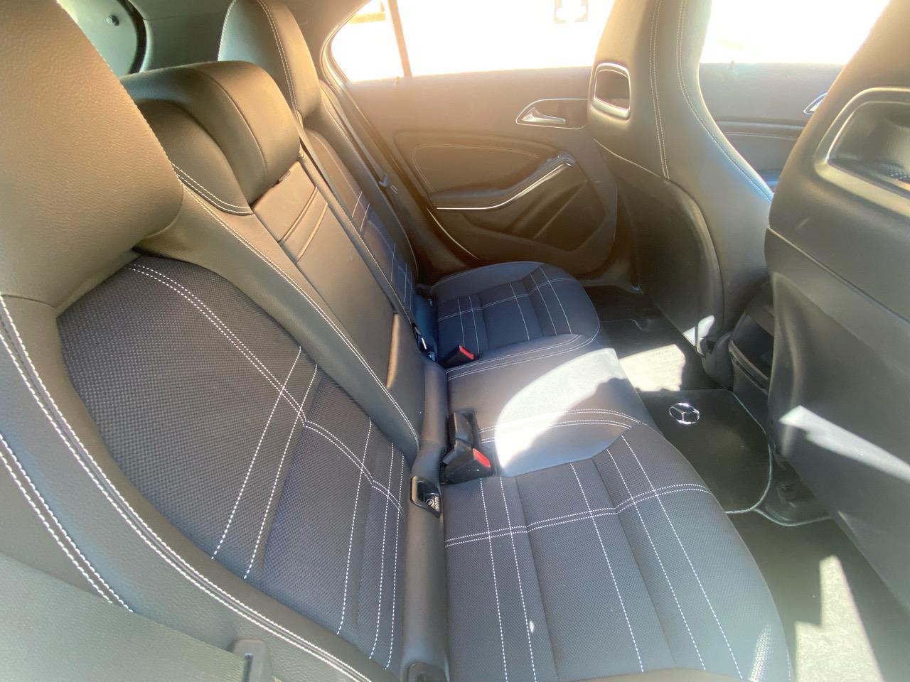 2013 Mercedes-Benz A180