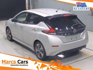 2019 Nissan leaf G - Thumbnail
