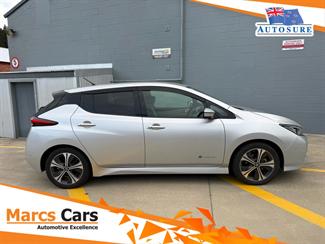 2019 Nissan leaf G - Thumbnail