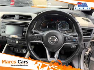 2019 Nissan leaf G - Thumbnail