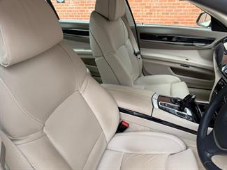 2009 BMW 750I - Thumbnail