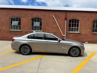 2009 BMW 750I - Thumbnail