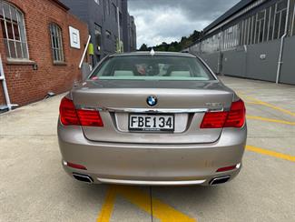 2009 BMW 750I - Thumbnail