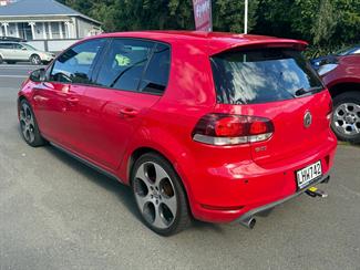 2010 Volkswagon Golf GTI - Thumbnail