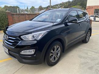 2015 Hyundai Santa Fe - Thumbnail