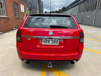 2014 Holden Commodore - Thumbnail