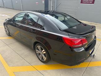 2015 Holden Commodore - Thumbnail