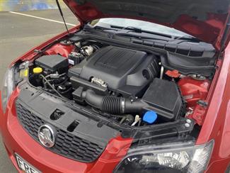 2010 Holden Commodore - Thumbnail
