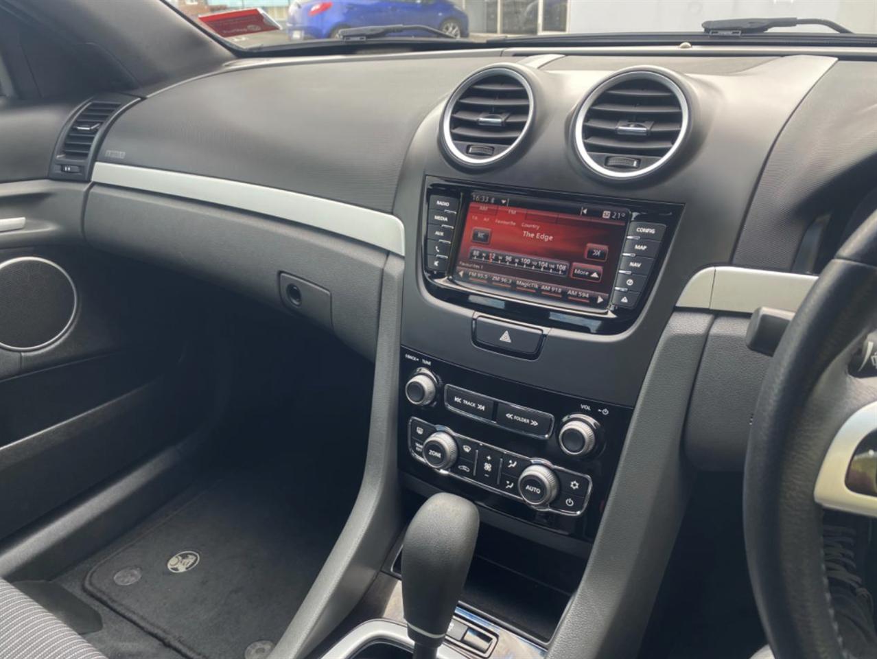 2010 Holden Commodore