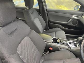 2010 Holden Commodore - Thumbnail