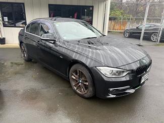 2015 BMW 320I F30 High-Line - Thumbnail