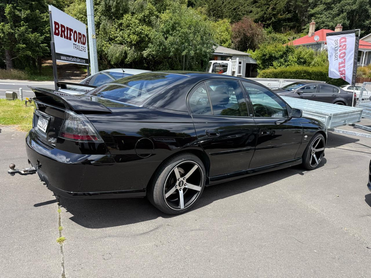 2004 Holden Commodore