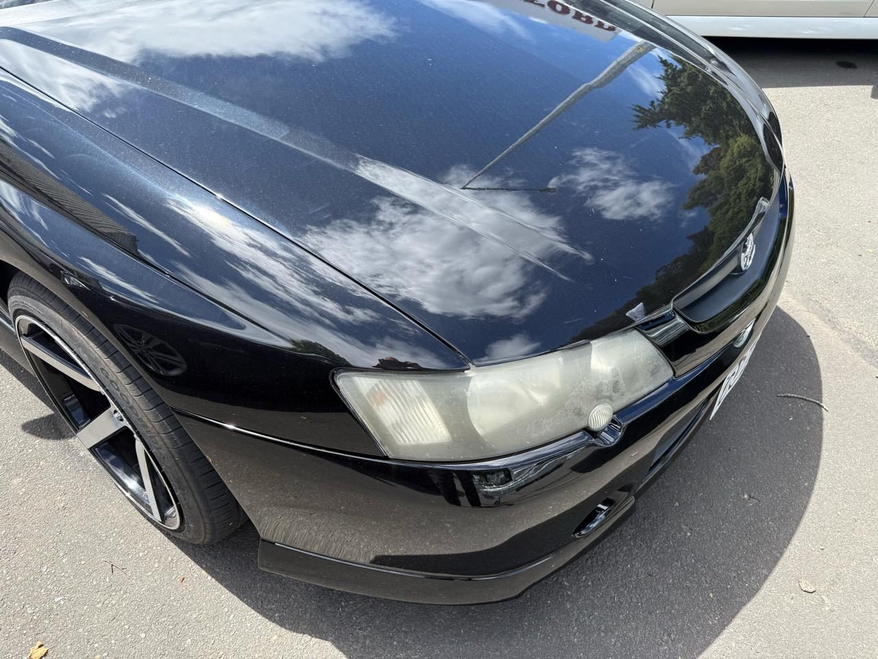 2004 Holden Commodore