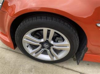 2007 Holden Commodore - Thumbnail