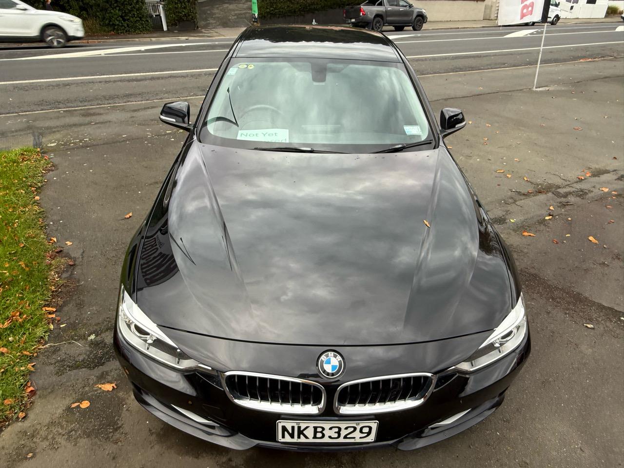 2012 BMW 320I