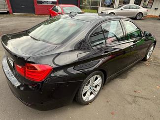 2012 BMW 320I - Thumbnail