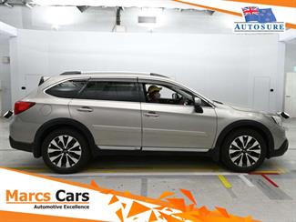 2015 Subaru Outback - Thumbnail