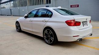 2014 BMW 320I F30 High-line Msport - Thumbnail