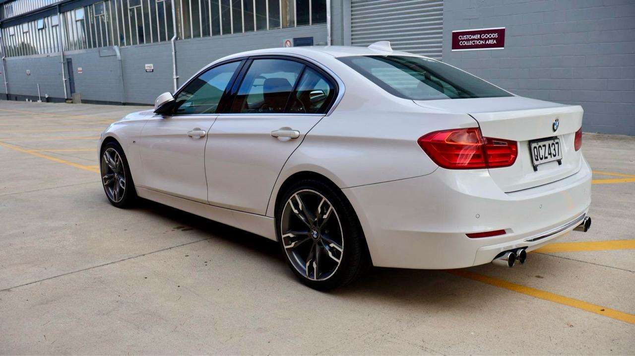 2014 BMW 320I F30 High-line Msport