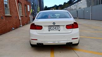 2014 BMW 320I F30 High-line Msport - Thumbnail