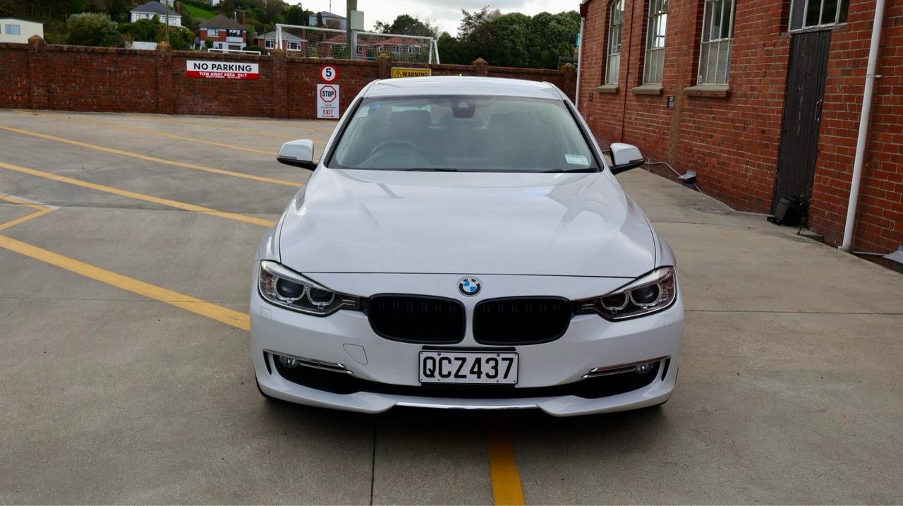 2014 BMW 320I F30 High-line Msport