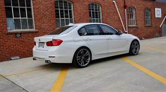 2014 BMW 320I F30 High-line Msport - Thumbnail